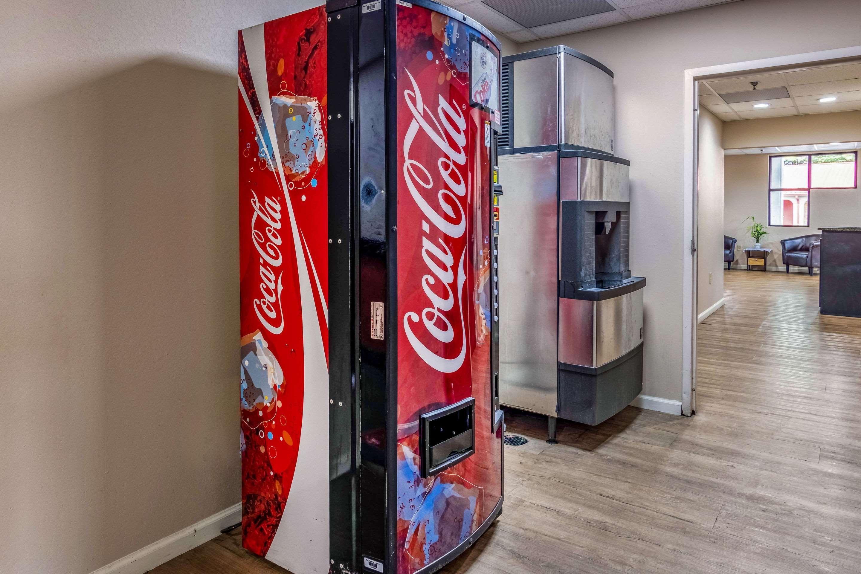 Americas Best Value Inn Opelika Extérieur photo