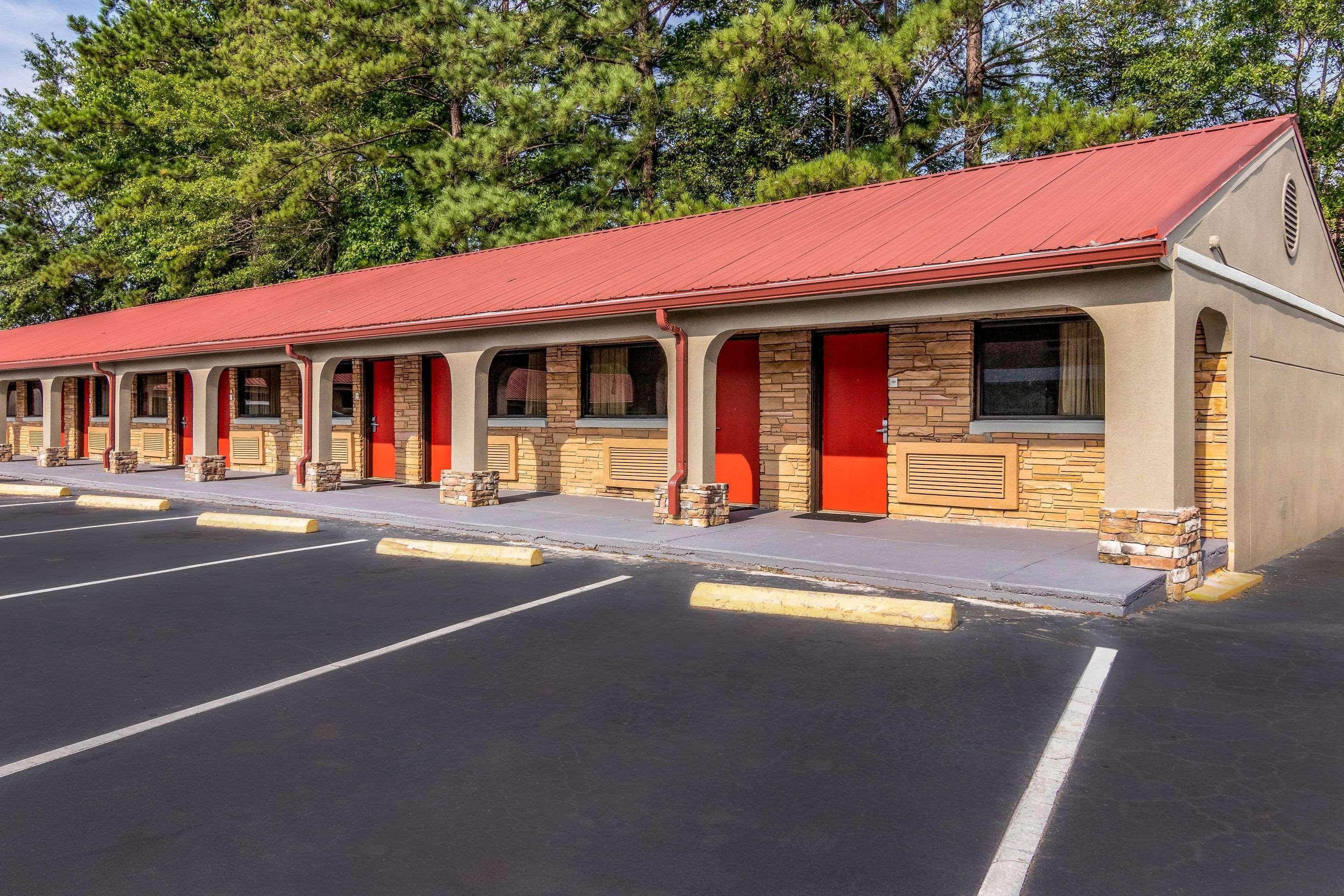 Americas Best Value Inn Opelika Extérieur photo