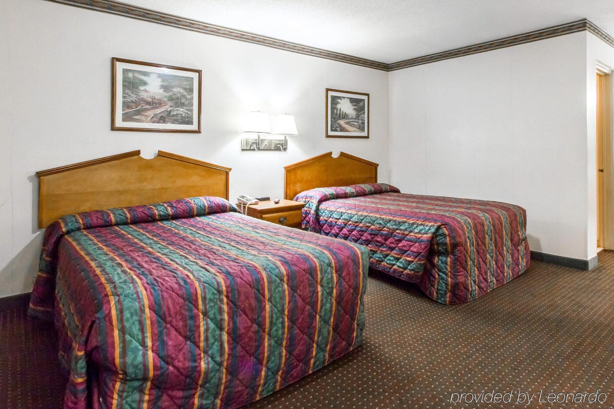 Americas Best Value Inn Opelika Extérieur photo